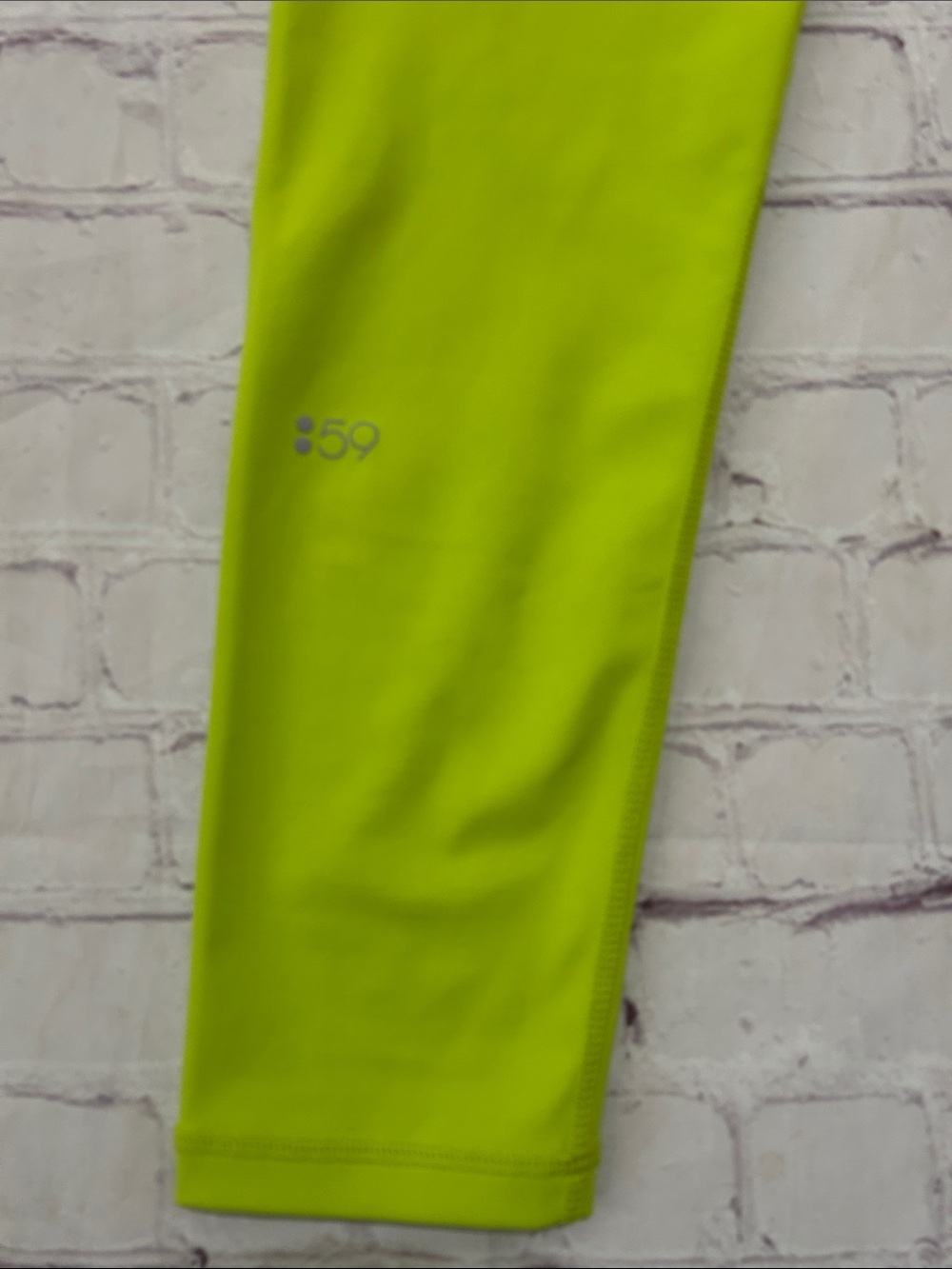 Splits59 Women’s Workout Legging Size Large Neon  25” Phone Pocket - Picture 5 of 6